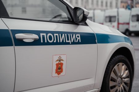 В Тверской области проверяет информацию о демонстративном заезде с оружием оружием
