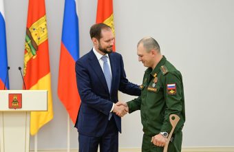 «Помощь тем, кто нас защищает»: жители Верхневолжья о комплексной поддержке участников СВО в регионе, которую Виталий Королев назвал приоритетом на встрече с президентом приоритетом