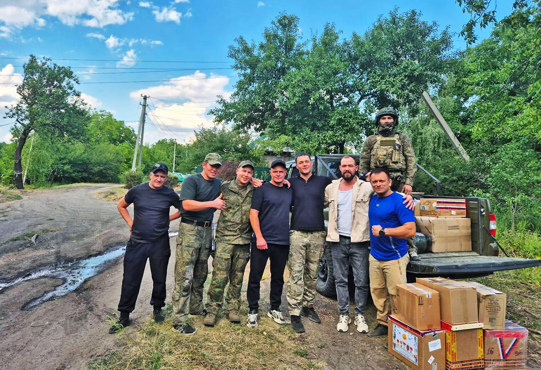 Конаковские волонтёры доставили помощь бойцам в зону СВО