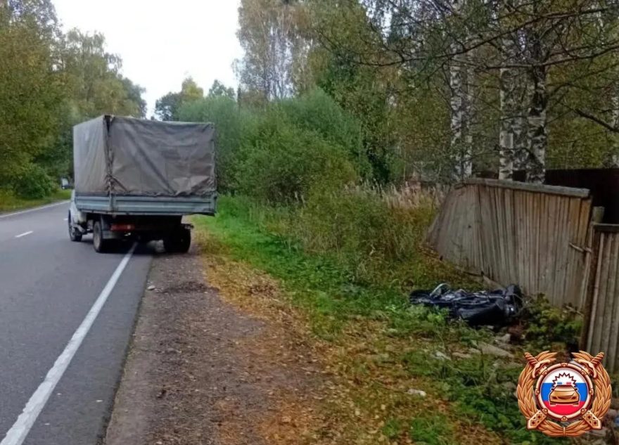 В Тверской области мотоциклист погиб, врезавшись в стоящую «Газель»
