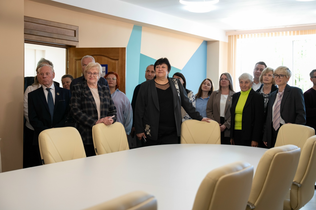 Библиотека в Лихославле открыла свои двери после масштабного ремонта