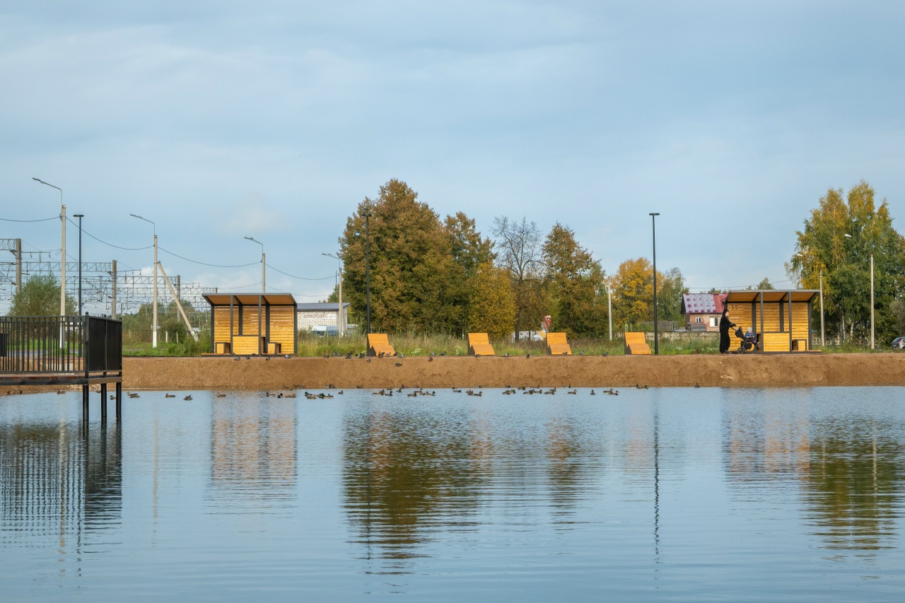 Водоём в Лихославле становится комфортным местом для прогулок