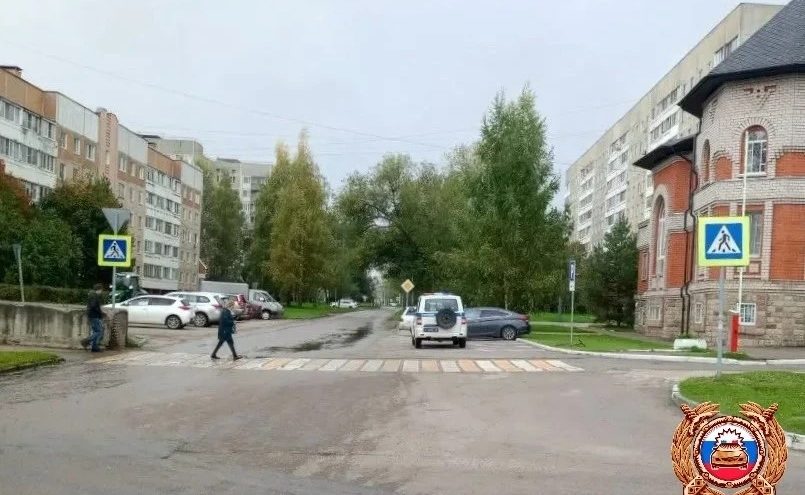 наехала