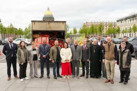 Из Санкт-Петербурга в Тверскую область отправили помощь для несчастных женщин помощь