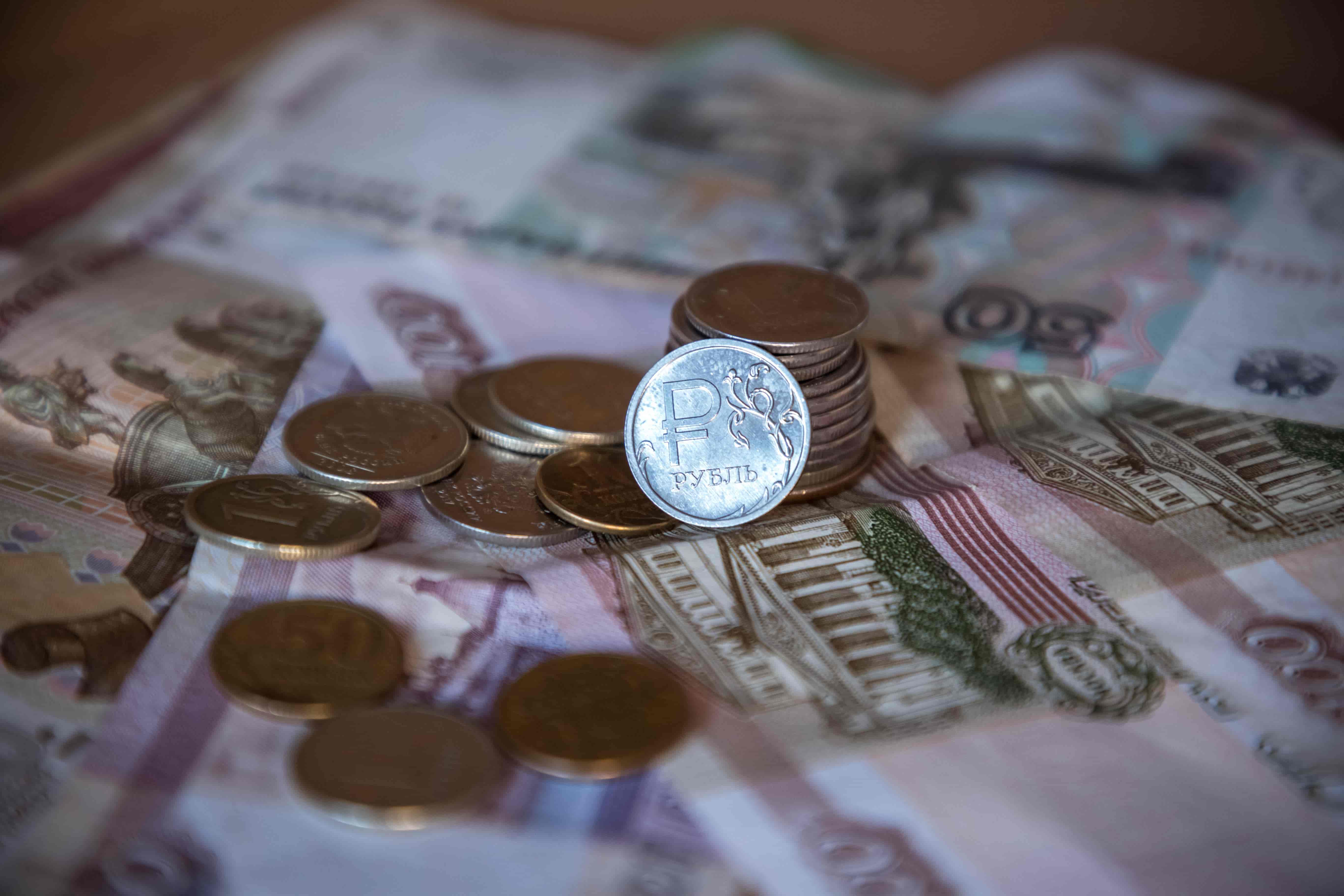 Эксперты связывают дальнейшие решения ЦБ с инфляцией и бюджетом