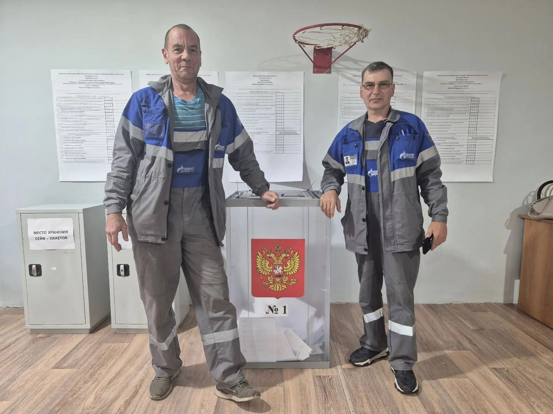 Мы определяем нашу собственную жизнь: избиратели разных возрастов и профессий голосуют на выборах в Тверской области