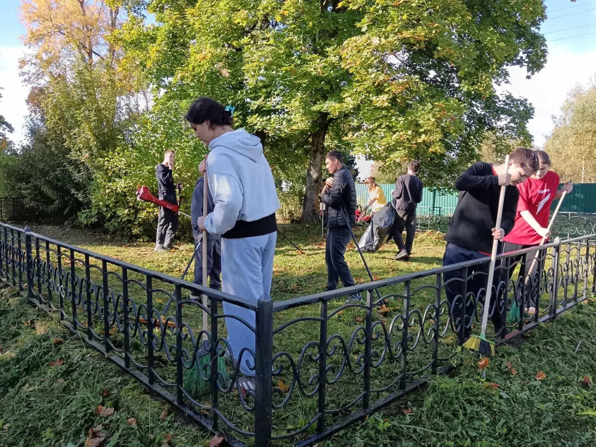 Жители Тверской области наводят порядок на своих территориях