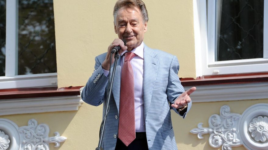 Дементьева
