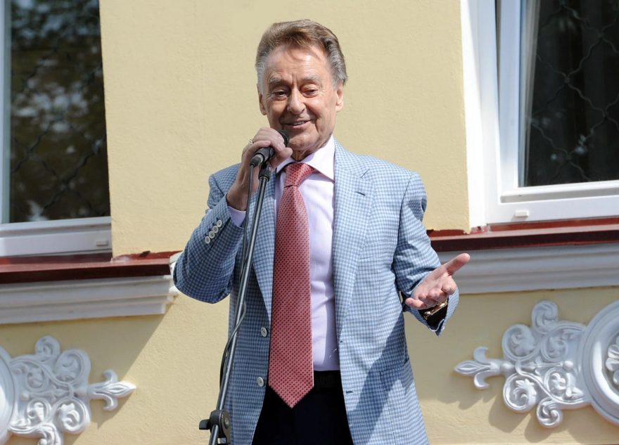Дементьева