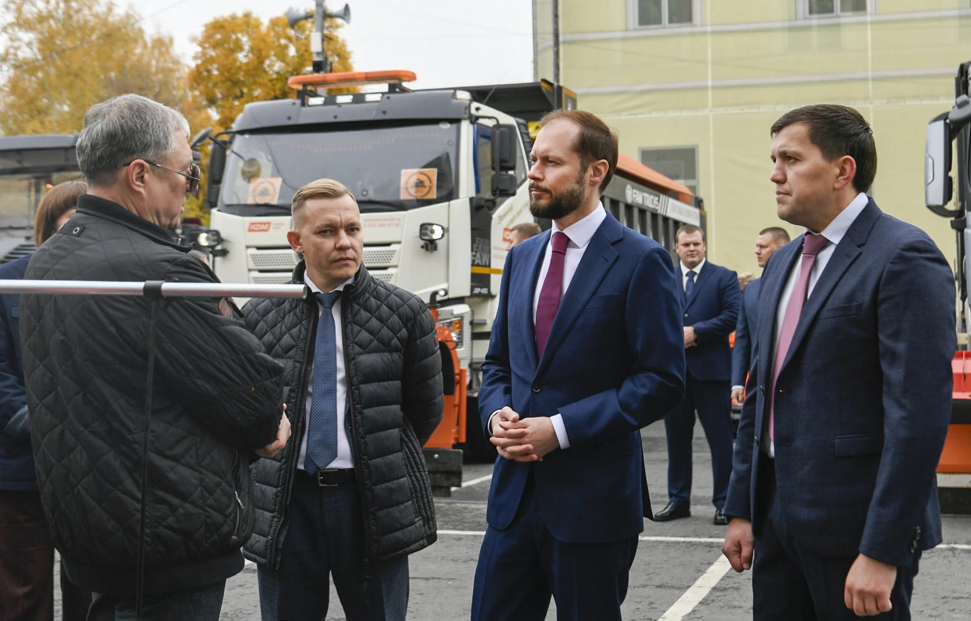 Виталий Королев: планировали отремонтировать 400 километров дорог, но уже сейчас приближаемся к отметке в более 500 километров обновленного покрытия