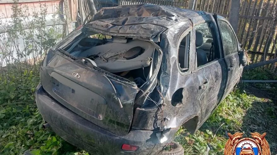 В Тверской области "Калина" вылетела c дороги