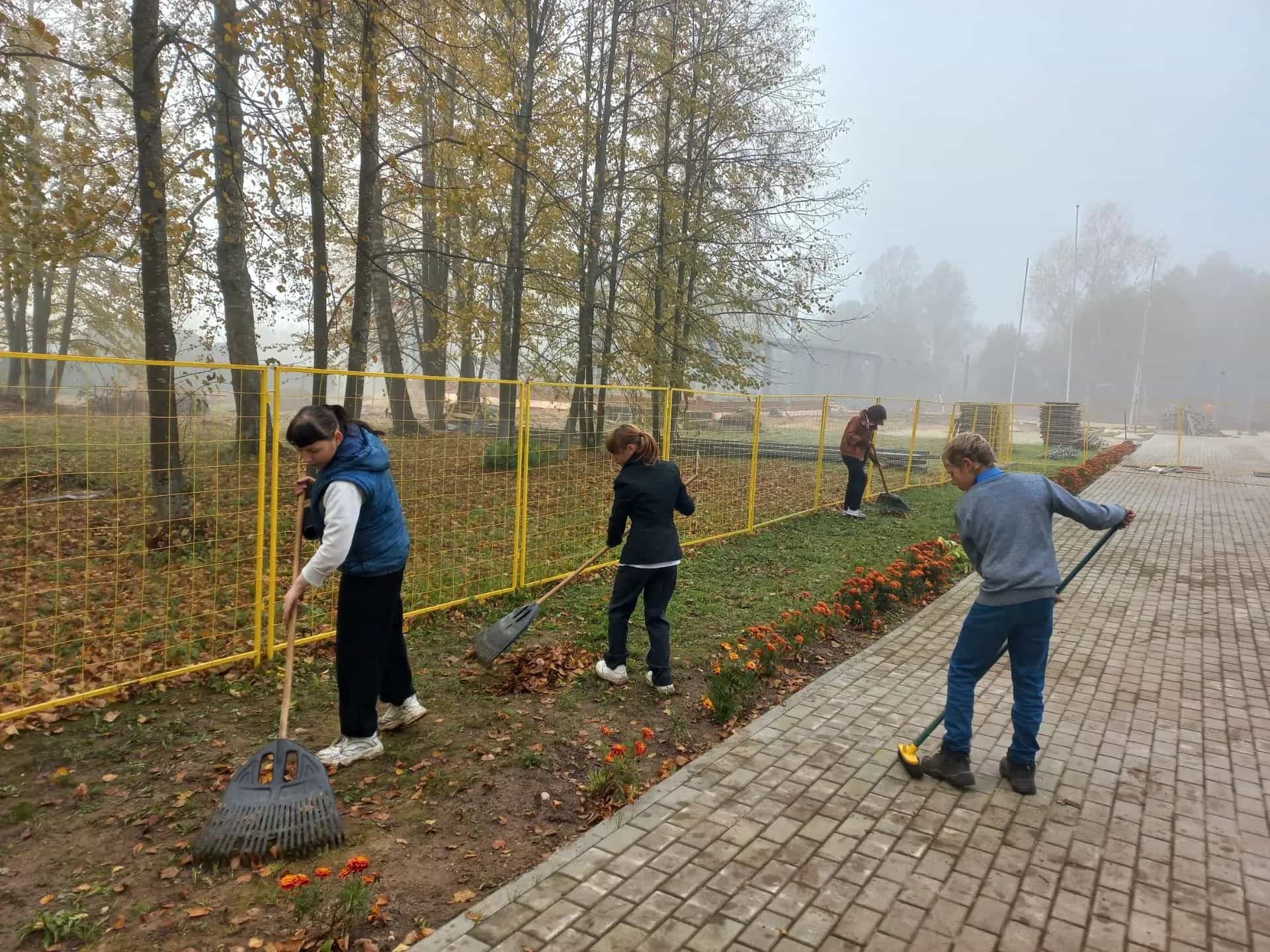Жители Тверской области наводят порядок на своих территориях