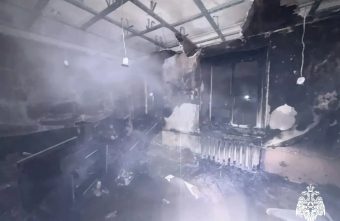 Ночью в Тверской области загорелась квартира
