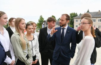 Виталий Королев: необходимо расширять меры поддержки, чтобы новые ценные специалисты оставались жить и работать на территориях специалисты