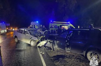 Спасатели деблокировали пострадавших в ДТП в Тверской области деблокировали