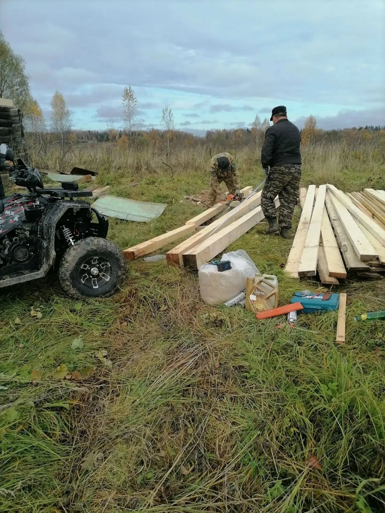В Тверской области жители деревни объединились и привели в порядок важное здание
