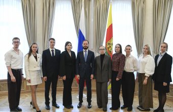 Кадры