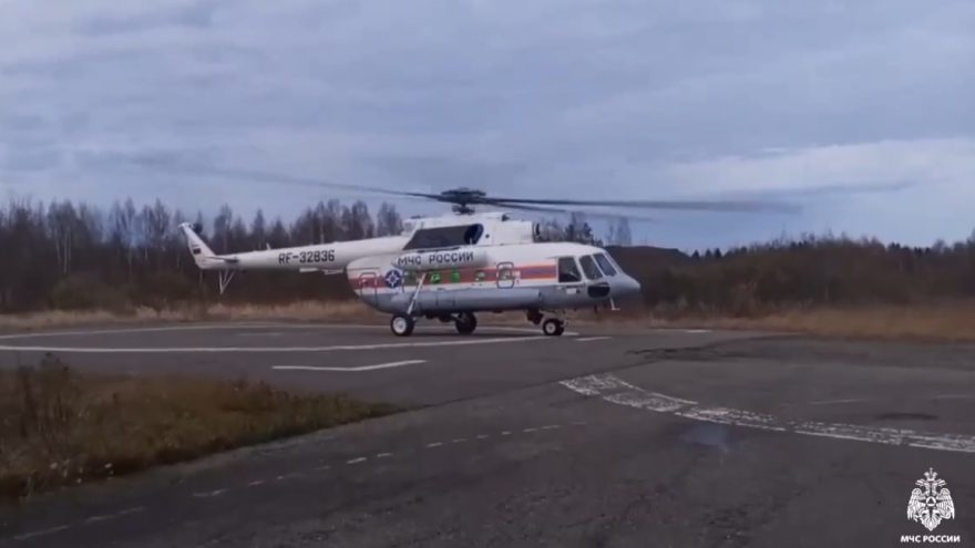 Санитарный вертолёт МЧС  экстренно доставил пациентку в Тверь