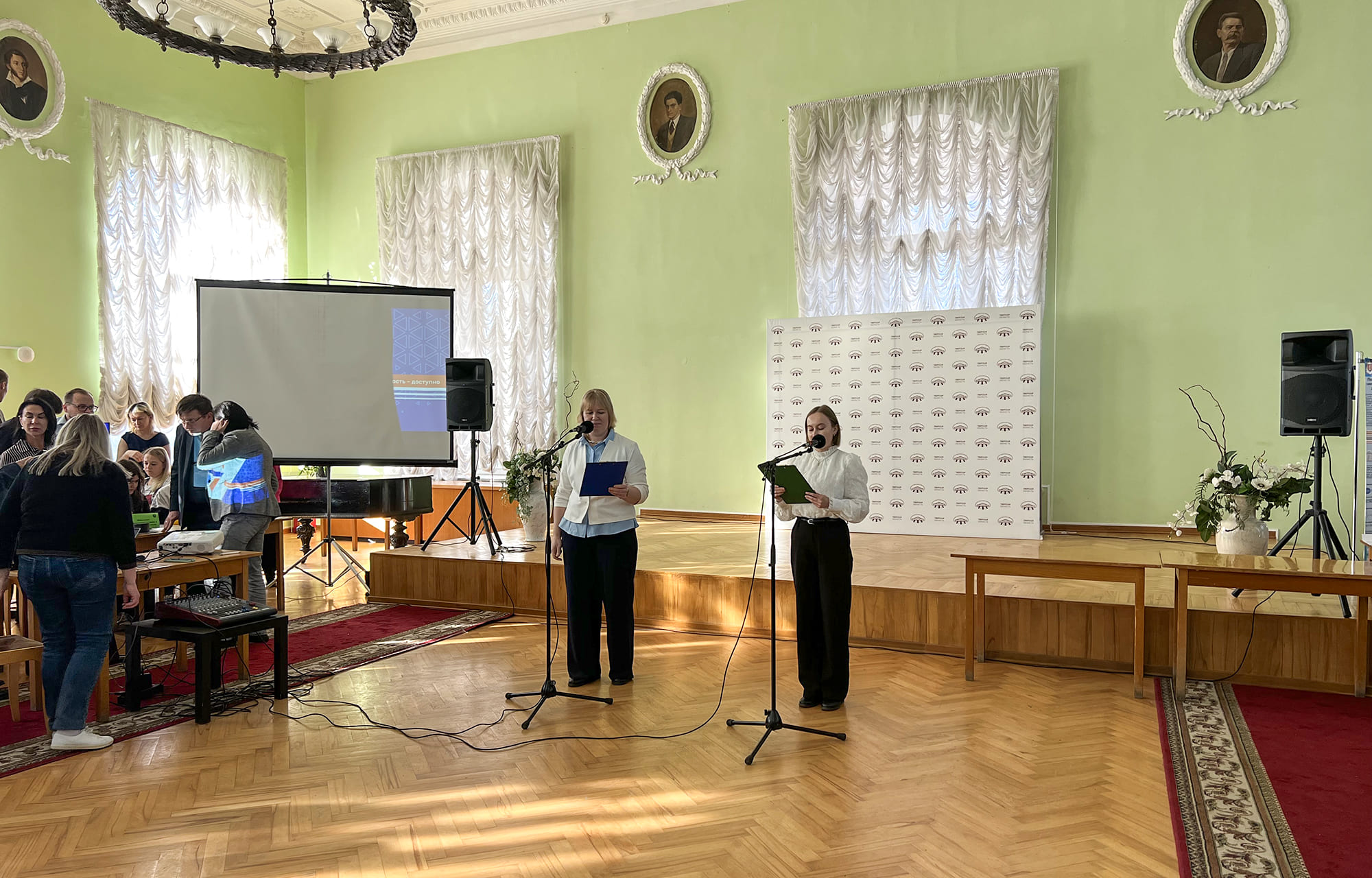 Новаторы представили свои изобретения на выставке в Твери