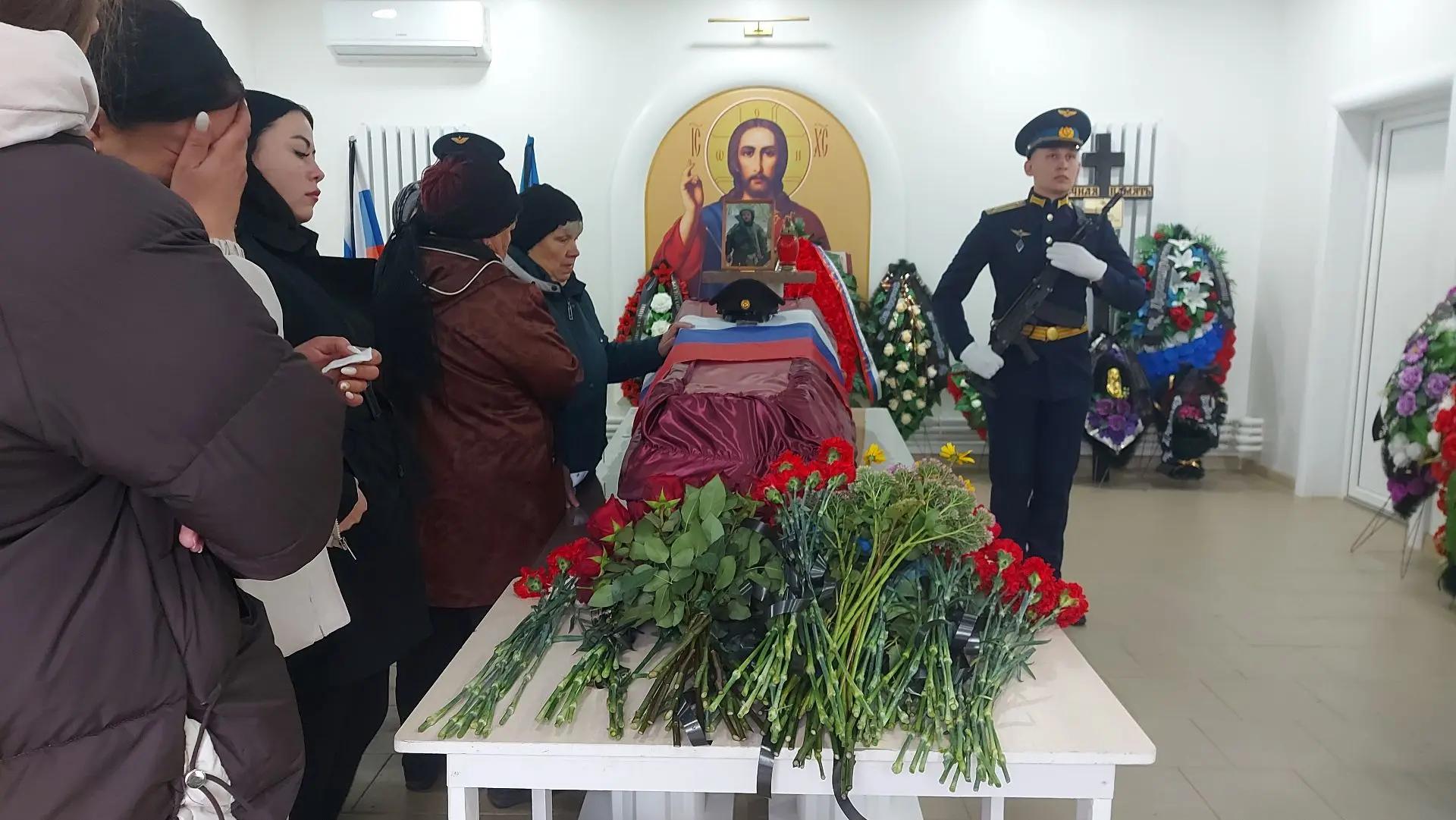 В Тверской области простились с погибшим на СВО Николаем Масловым